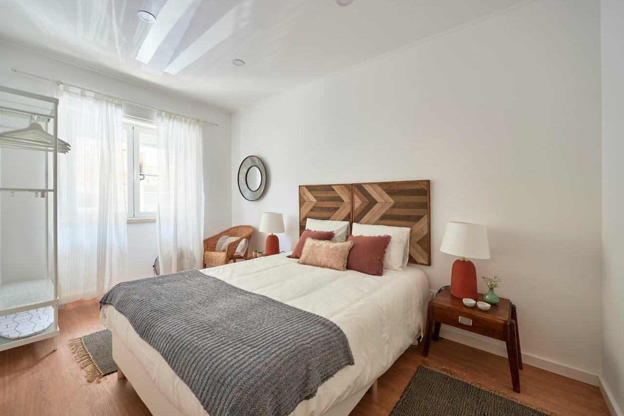 Belém Light Filled Apartment, By Timecooler *