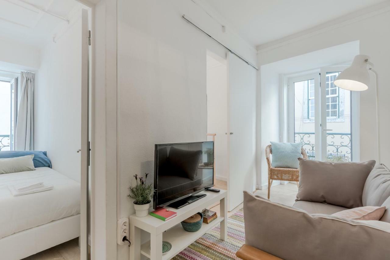 Sunny Bairro Alto & Chiado Apartment, By Timecooler Apartamento Lisboa