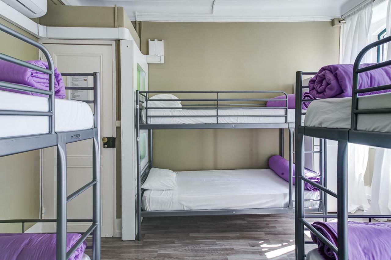 Hostal Seven Hills (adults Only) *