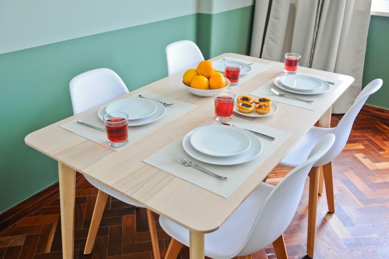 Cosmopolitan Comfort In 4a- By Misha's Place Lisboa
