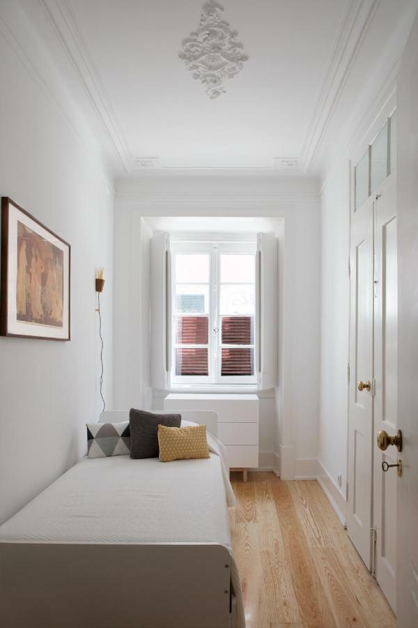Renovated Charming With Terrace In Lapa Apartamento