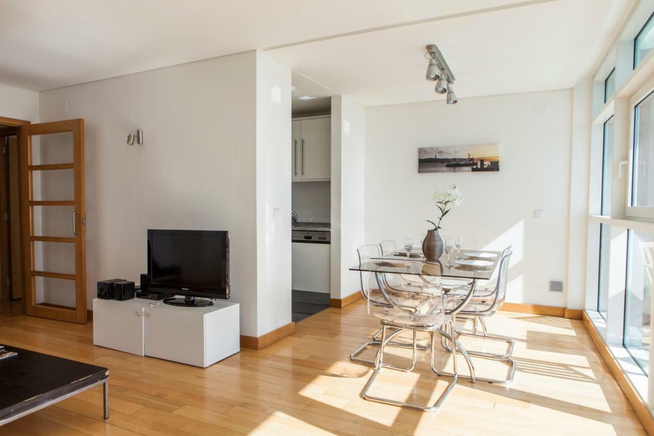 Rent4rest Parque Nacoes 17th Floor River View