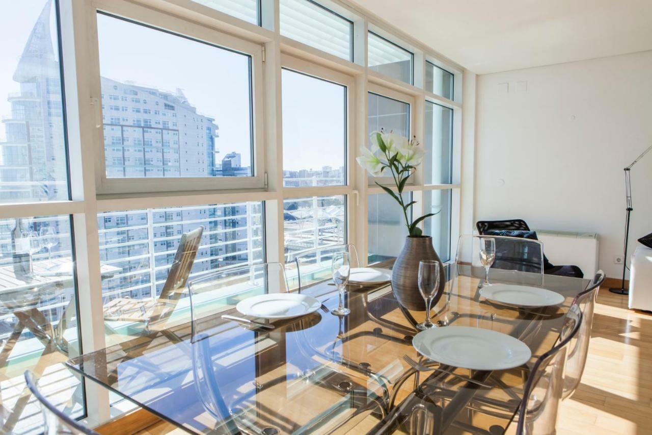 Rent4rest Parque Nacoes 17th Floor River View Lisboa