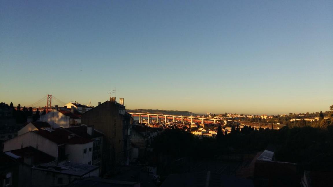 Cozy Place In 23 Lisboa