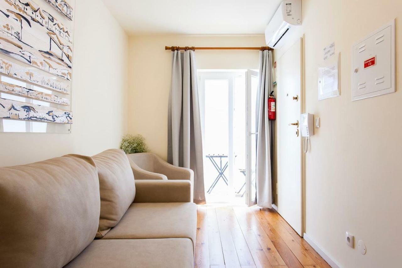Apartment Exquisit Flat Left *