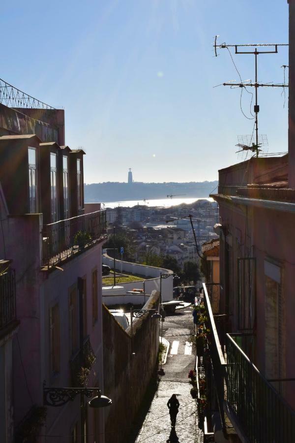 Apartamento Elegant Riverview In Historical *