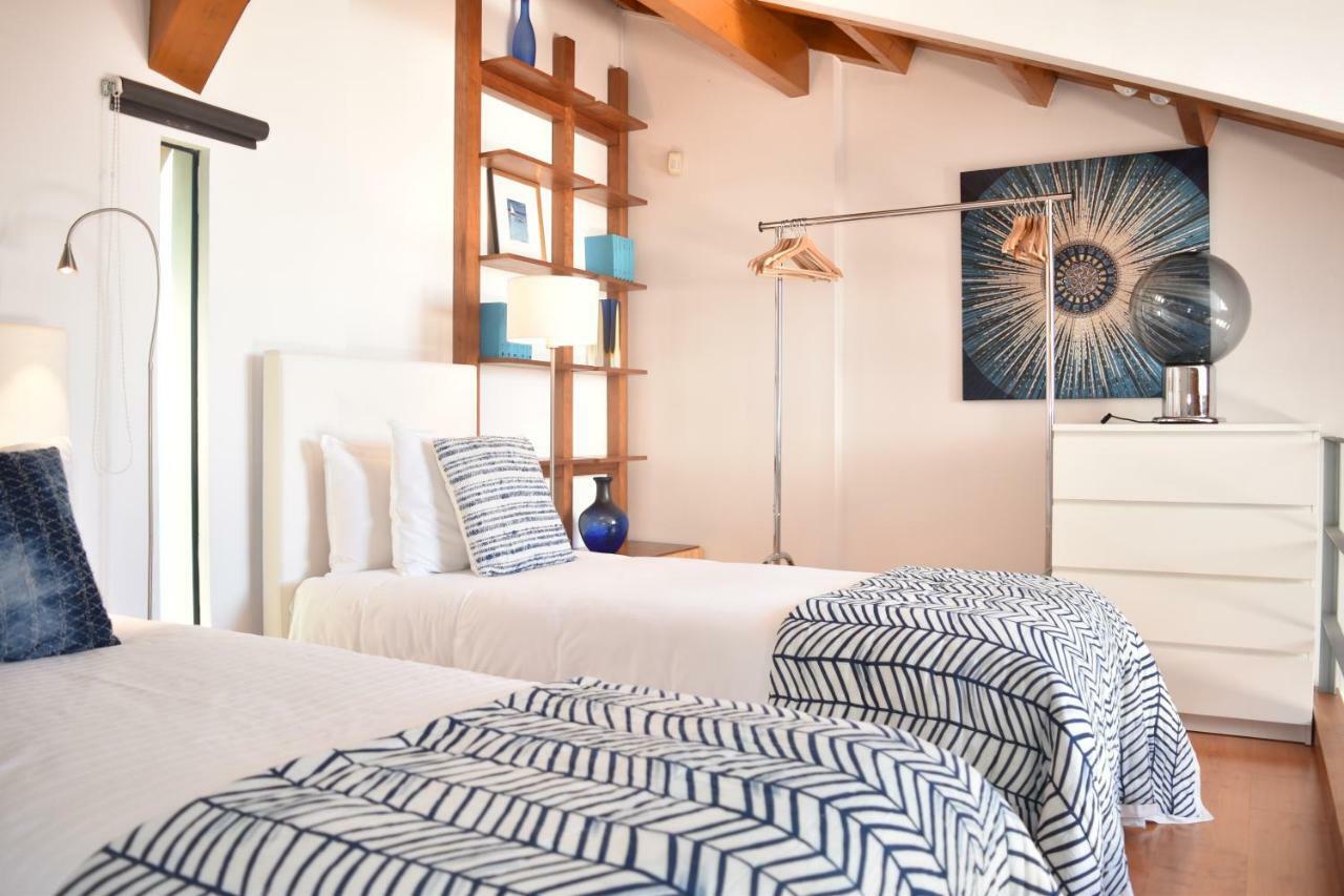 Architect-designed Loft In A Historic Hilltop Neighborhood * Lisboa