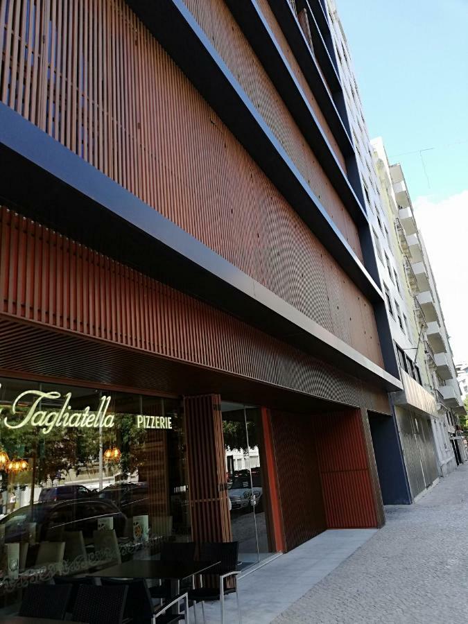 Beautiful Apartment-campo Pequeno 3* Lisboa