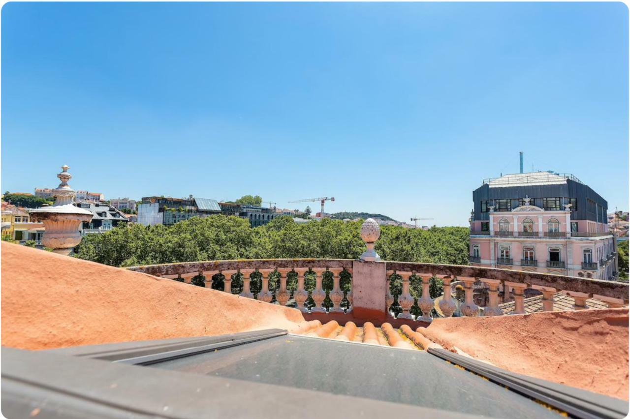 Charming Sunny Penthouse Apartamento *
