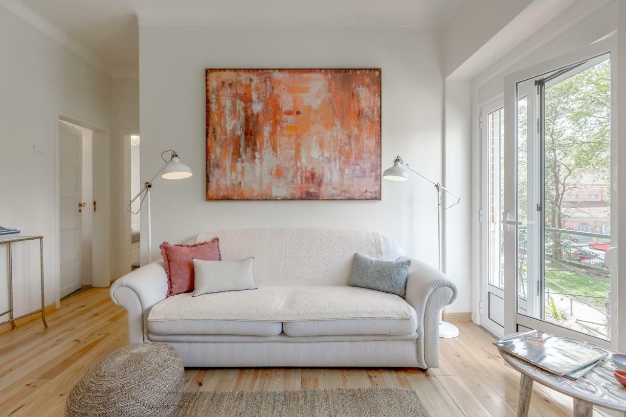 Sunny, Bright And Quiet Apartment, By Timecooler Apartamento *