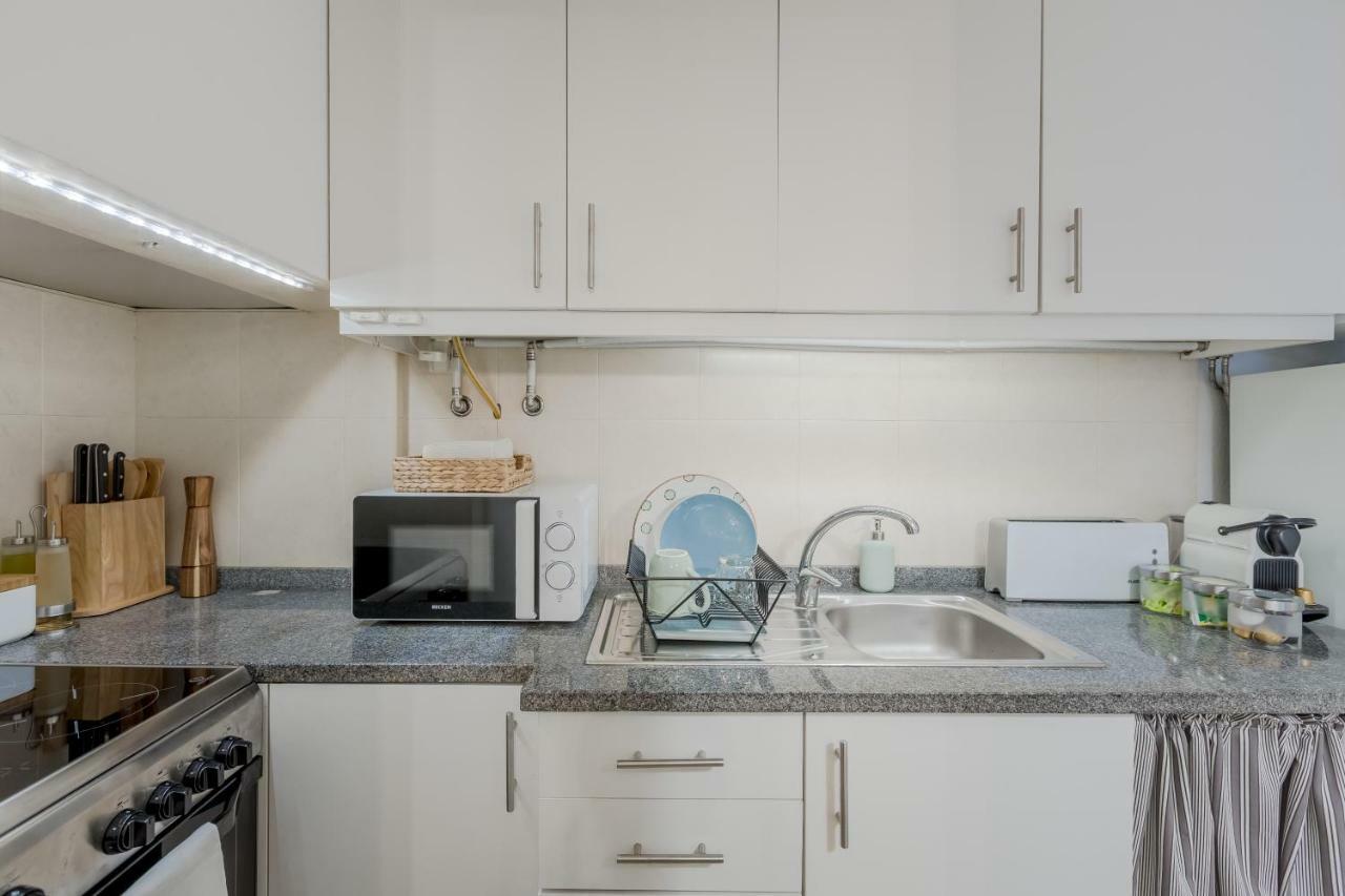 Sunny Bairro Alto & Chiado Apartment, By Timecooler Apartamento *