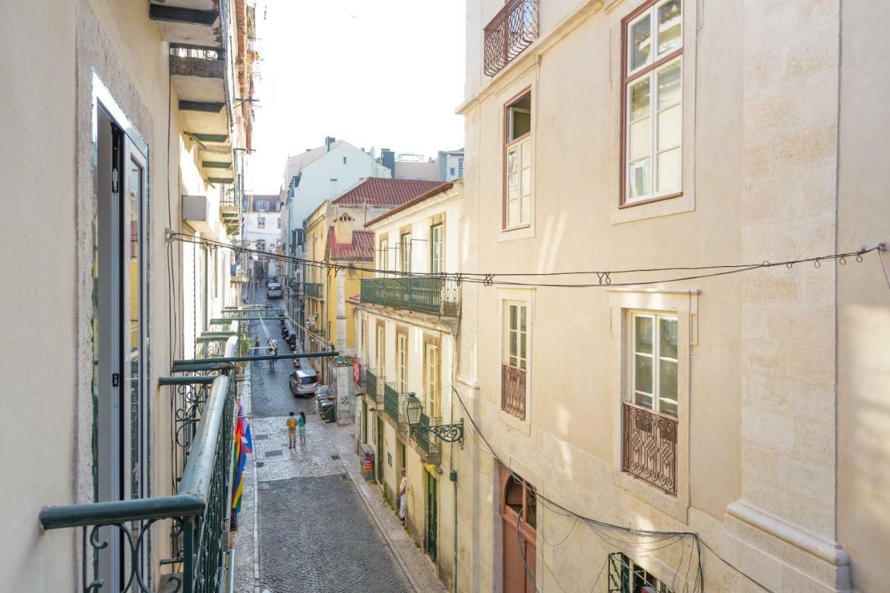 Sunny Bairro Alto & Chiado Apartment, By Timecooler Apartamento Lisboa