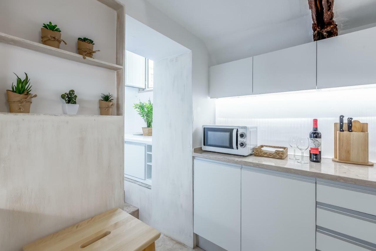 Renovated Typical Baixa Apartment, By Timecooler Apartamento *