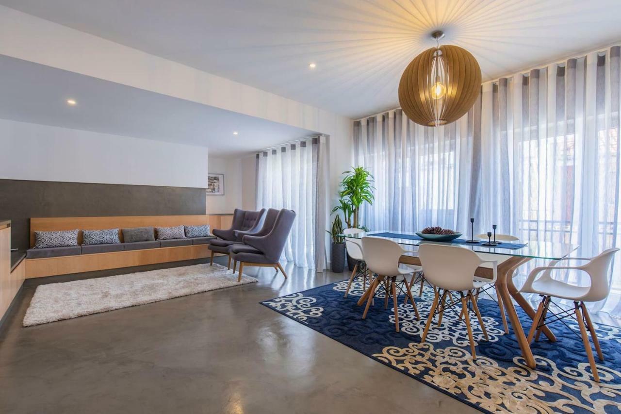 Lovelystay - Sunshine In The Heart Of Graça *