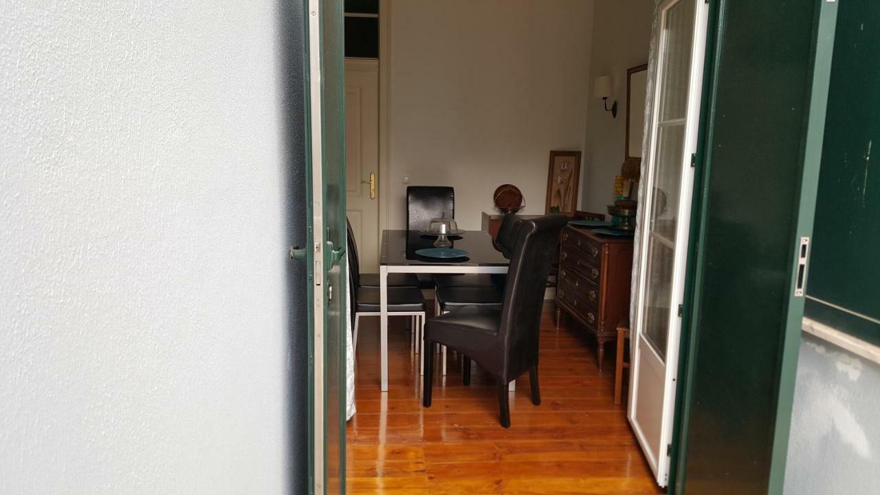 Grandmommy's House - Traditional And Comfy Lisboan *