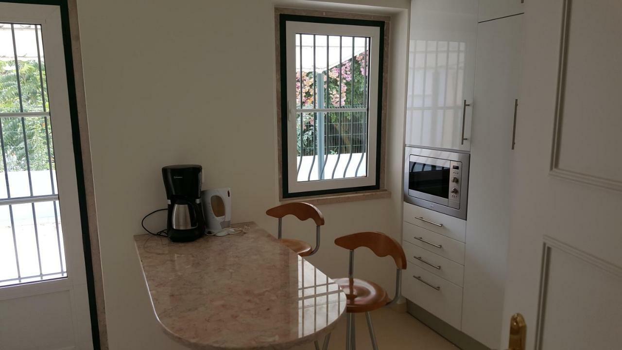 Apartment Grandmommy's House - Traditional And Comfy Lisboan *