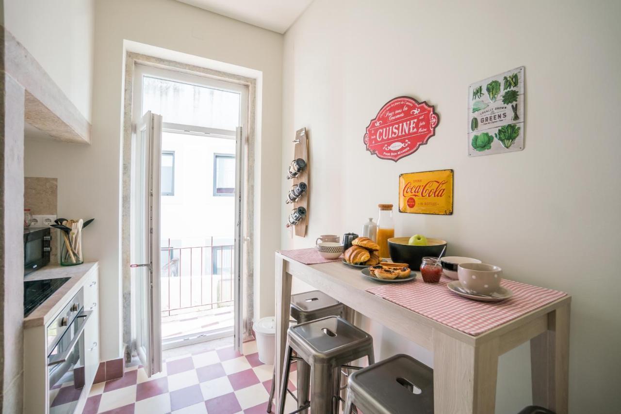 Stylish Near Av. Liberdade Apartamento