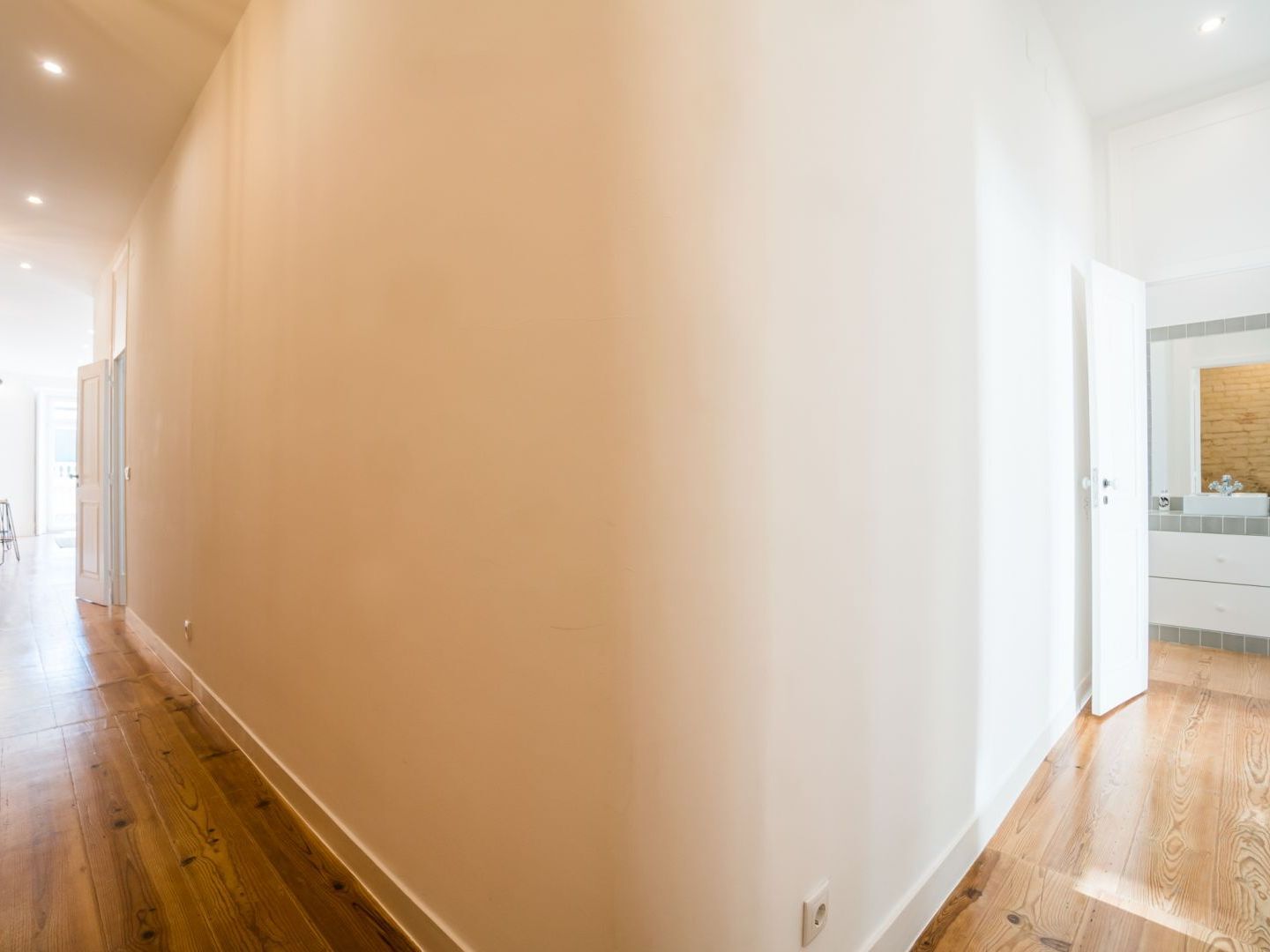 Joivy Gorgeous 3br With Balcony Nearby Time Out Market Apartamento Lisboa