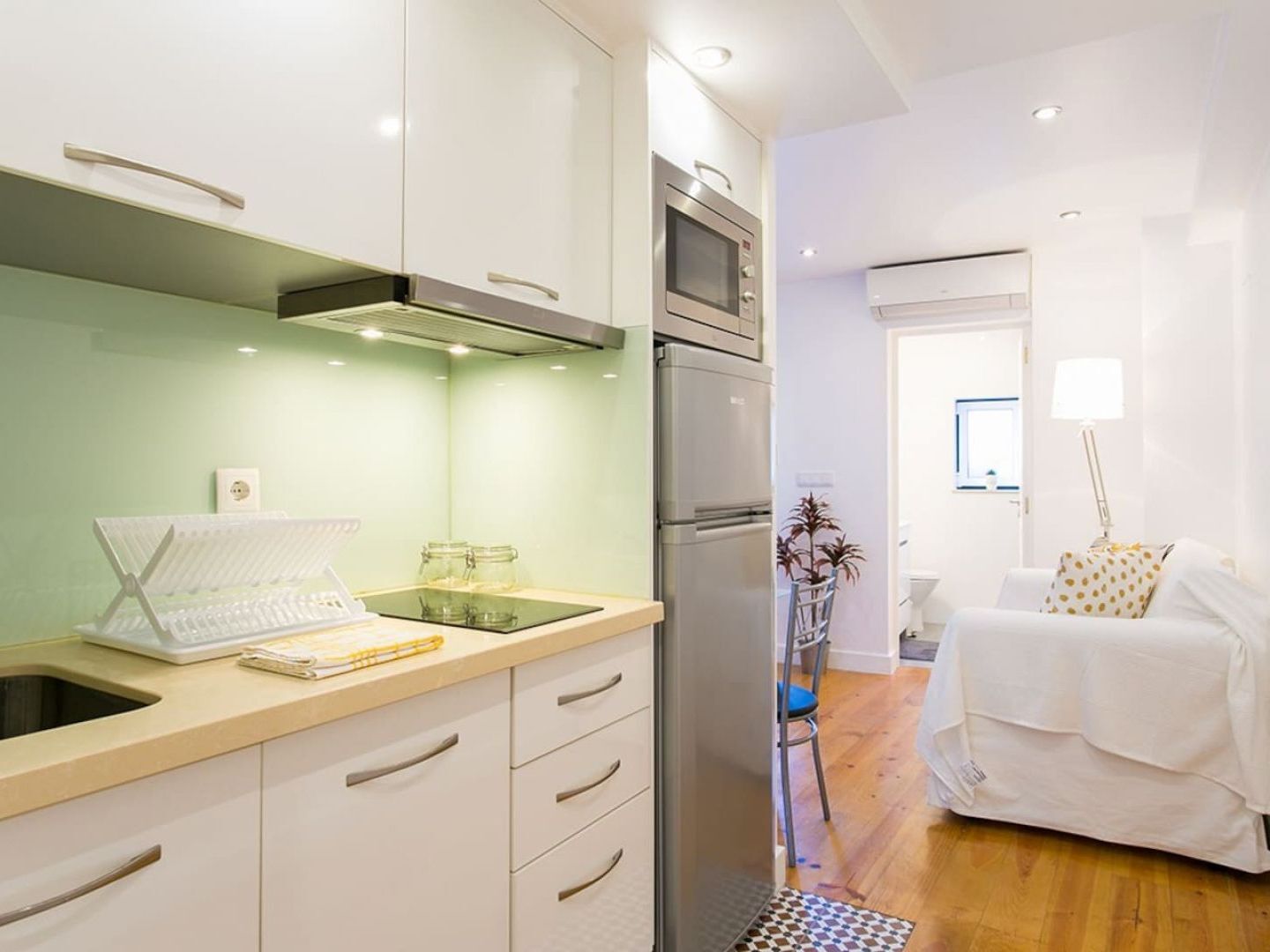 Joivy Cosy 1-bed Flat With Balcony In Alfama, Moments From The Port Apartamento *