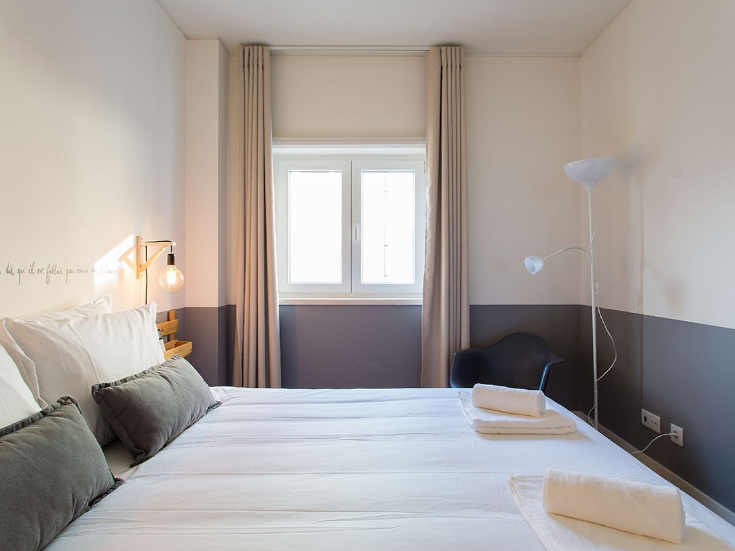 Joivy Elegant Liberdade * Lisbon