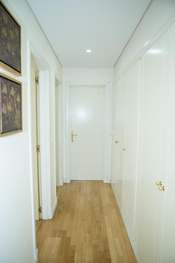 Ideal 2 * Lisboa