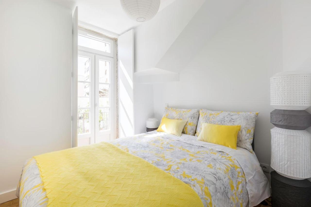 Apartamento Charming Duplex With Portuguese Soul Lisboa