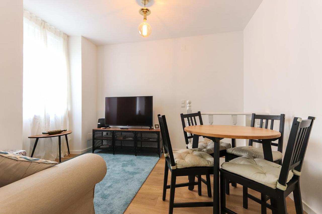 Wal Apartments- 3 Bedrooms With Parking Space * Lisboa