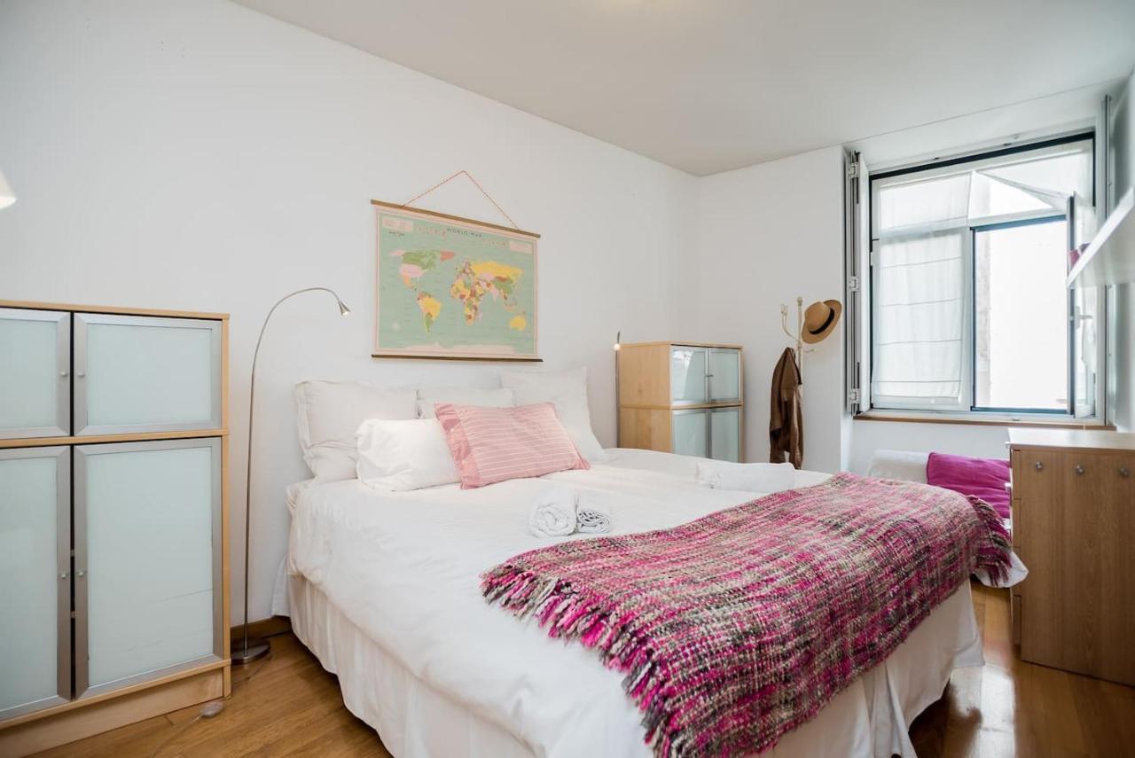 Apartamento No Coracao Do Chiado, Rua Garrett Lisboa
