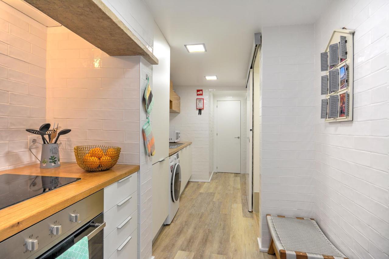 Traditional With A Terrace, Ac And Fast Internet