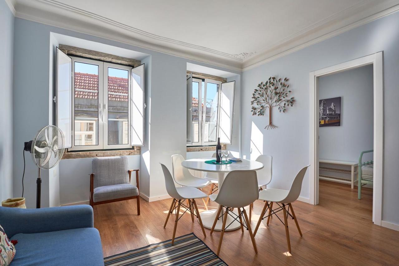 Elegant Riverview In Historical Apartamento Lisboa