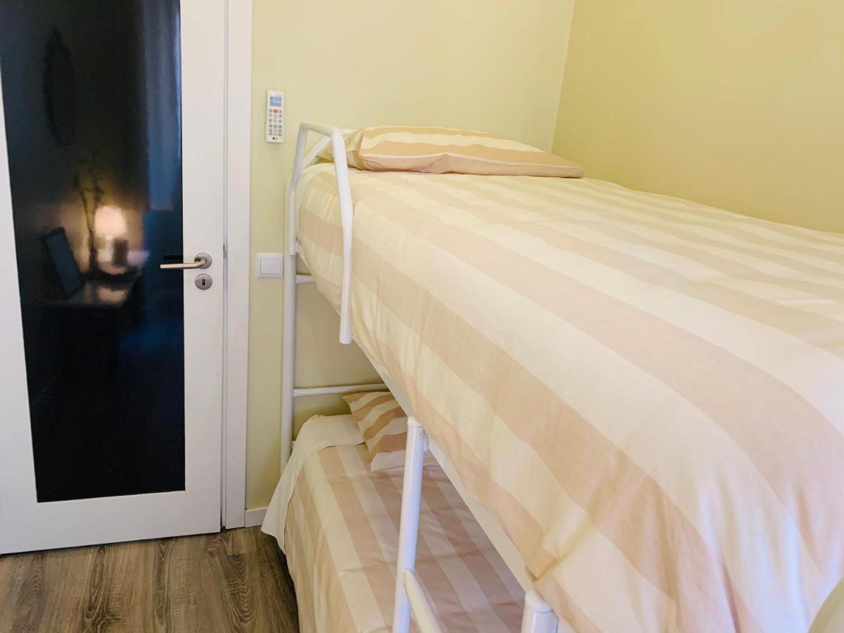 Excellent 2 Bedroom In Apartamento Lisboa