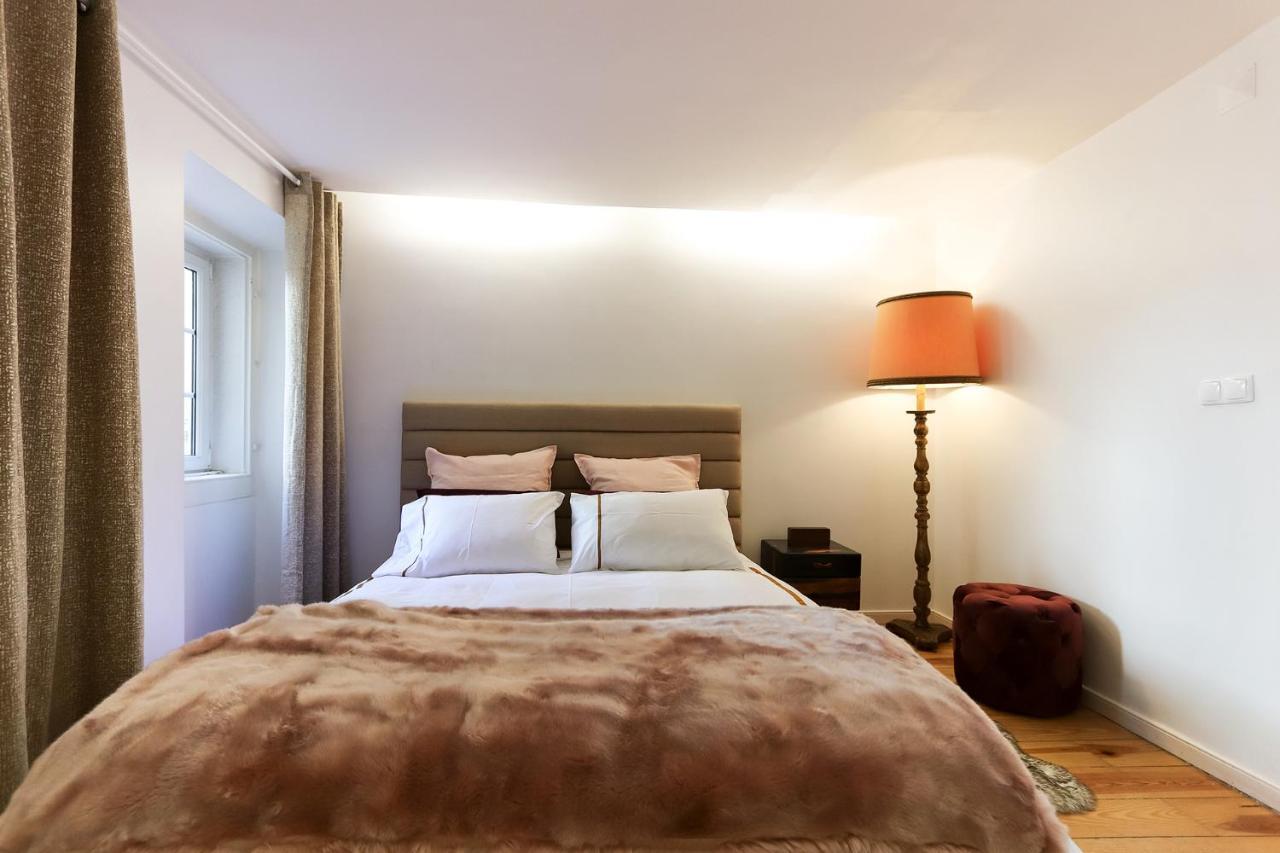 Apartment Charming And Stylish Downtown In Xix Century Building *