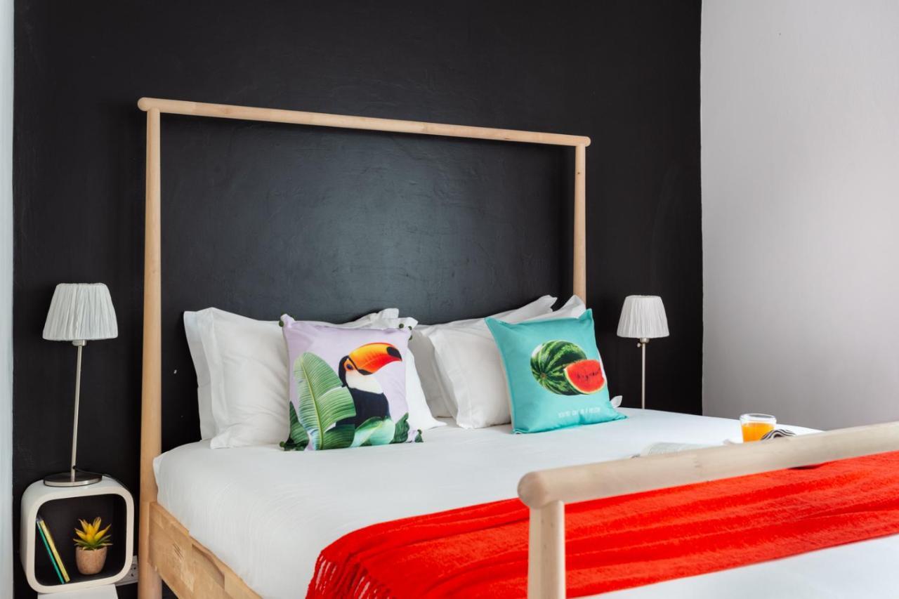 Joivy Bold And Colourful 1-bed Flat At The Heart Of Chiado, Nearby Carmo Convent