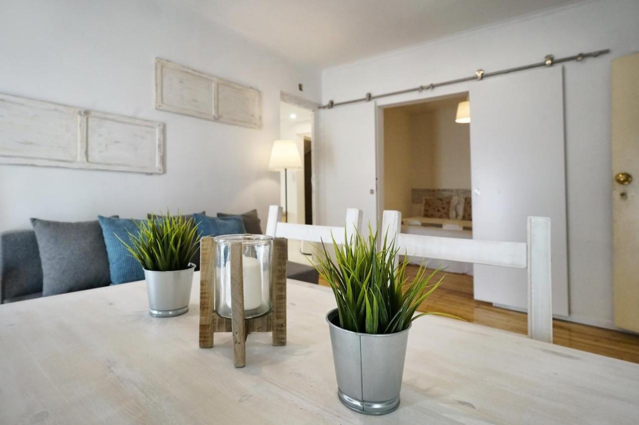 Alfama Historical 3 Bedroom Duplex Apartamento