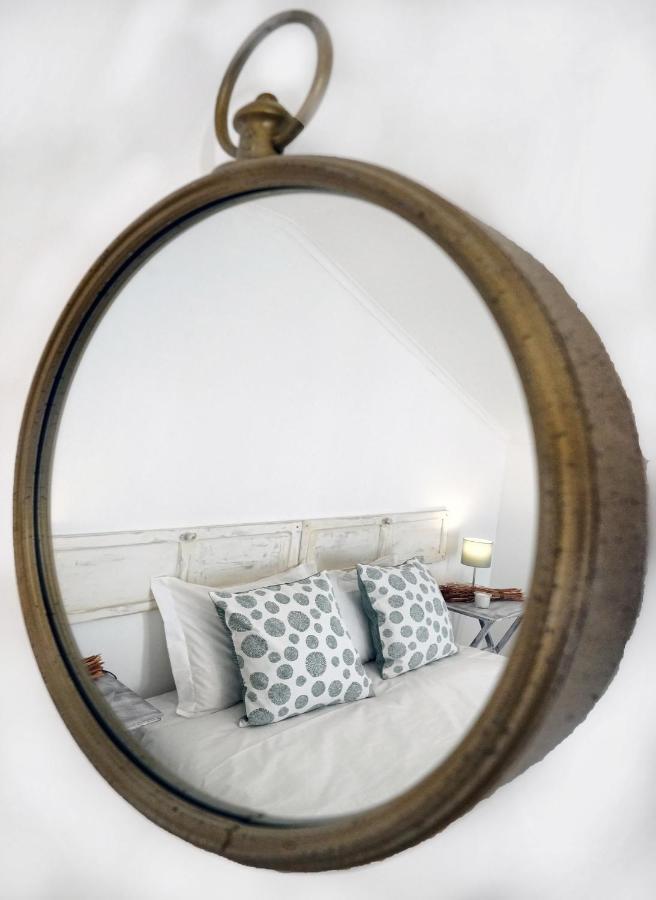 Alfama Historical 3 Bedroom Duplex Apartamento