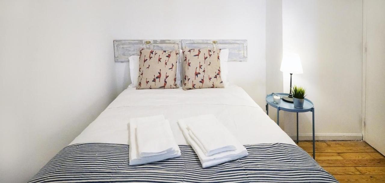 Alfama Historical 3 Bedroom Duplex Apartamento