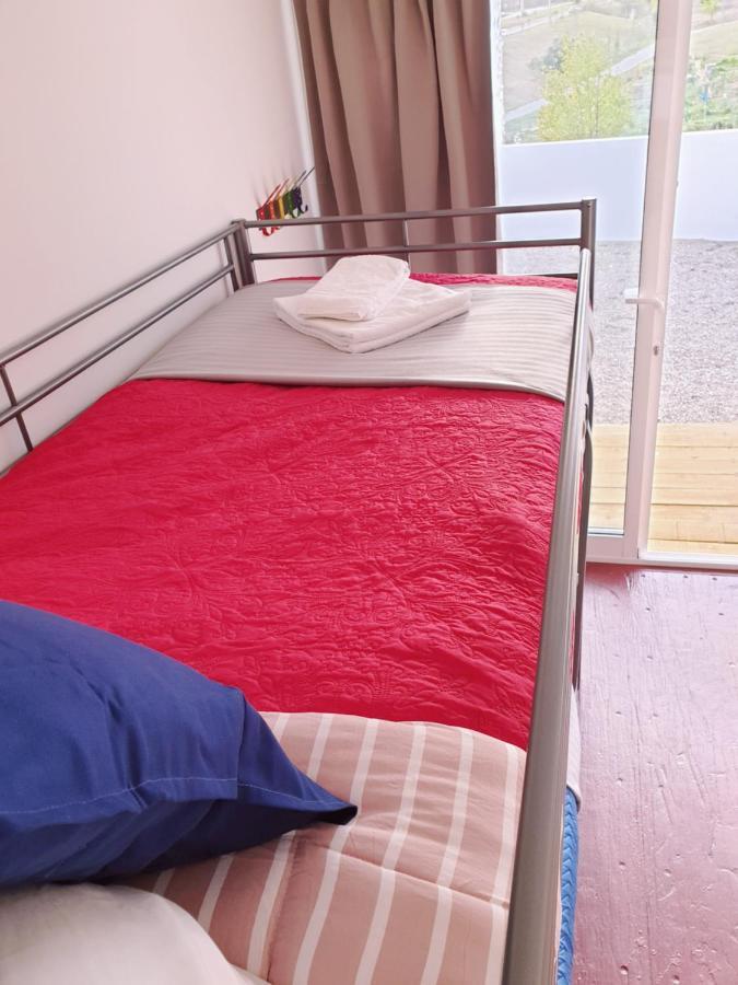 Casa Vale Ecotainer Hostal Lisboa