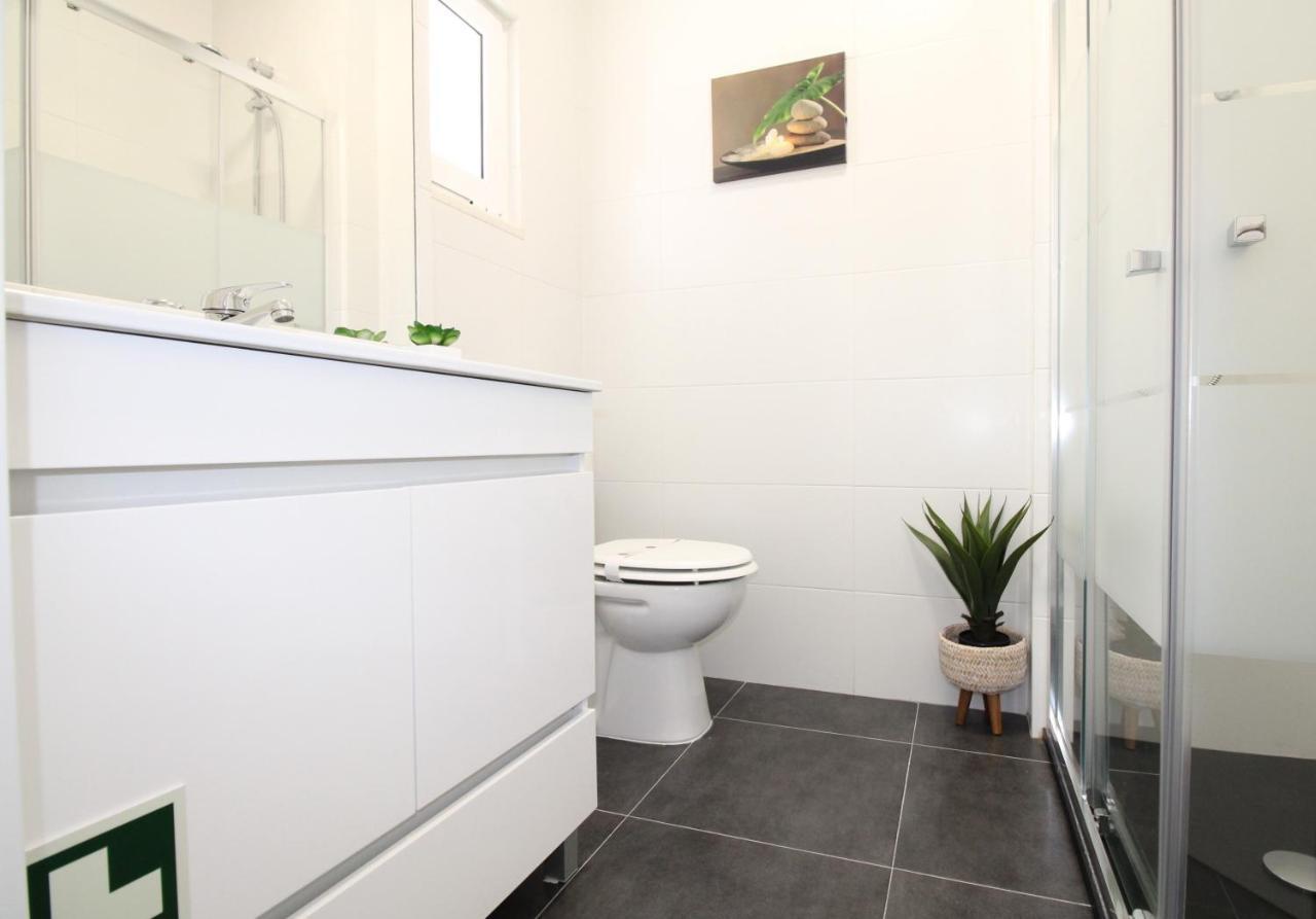 Moderno Nas Olaias A 5 Minutos Da Faculdade Isel E Ist Apartment Lisbon