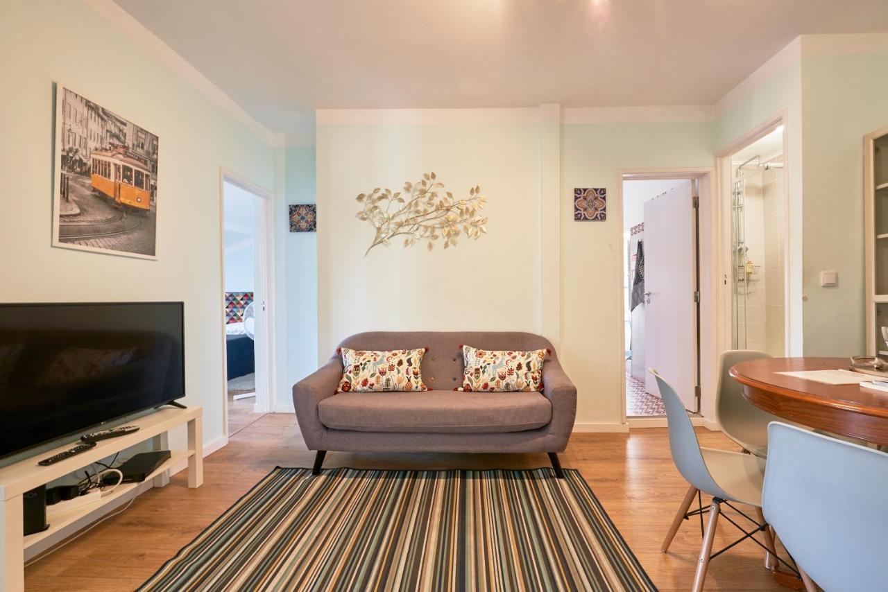 Apartment 360º Rooftop And River View Lisbon