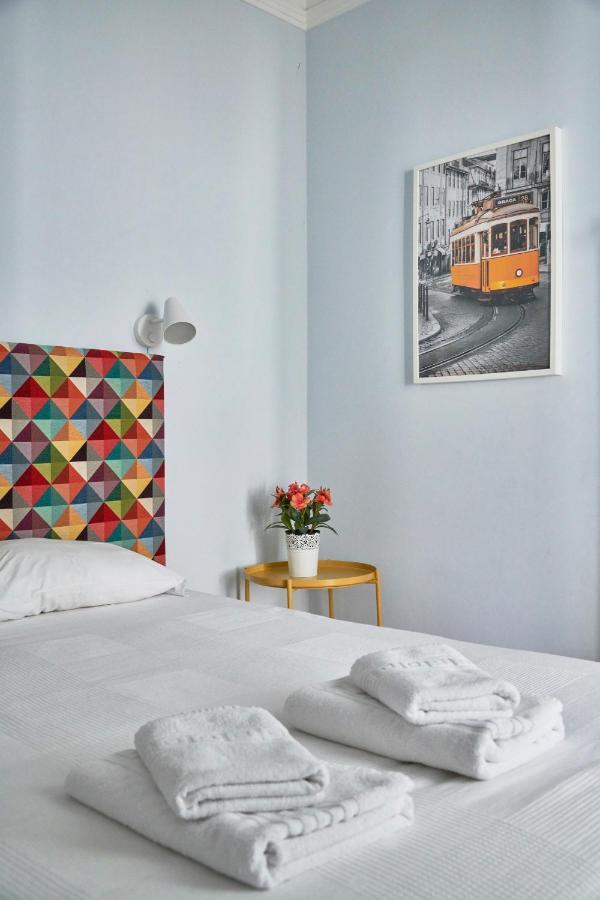 Elegant Riverview In Historical Apartamento