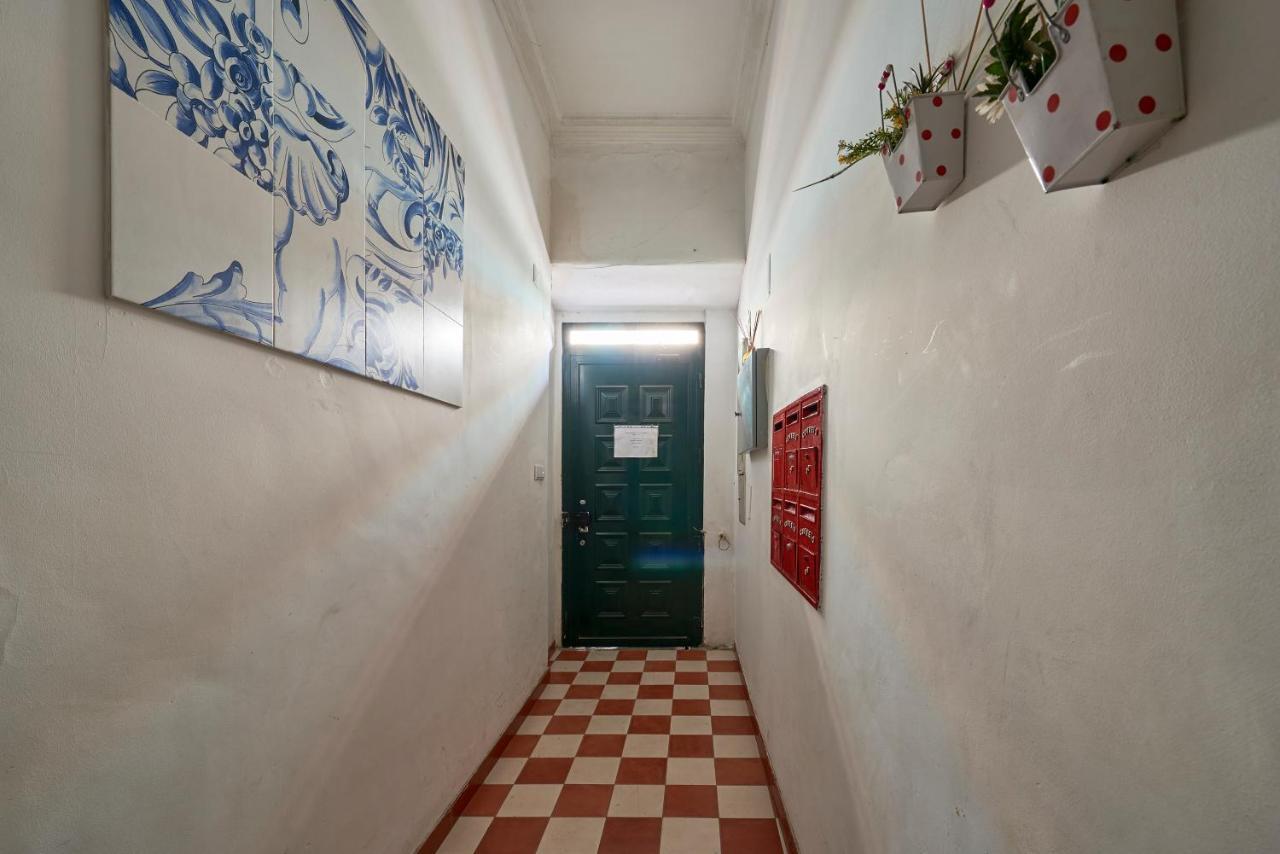Apartamento Elegant Riverview In Historical *