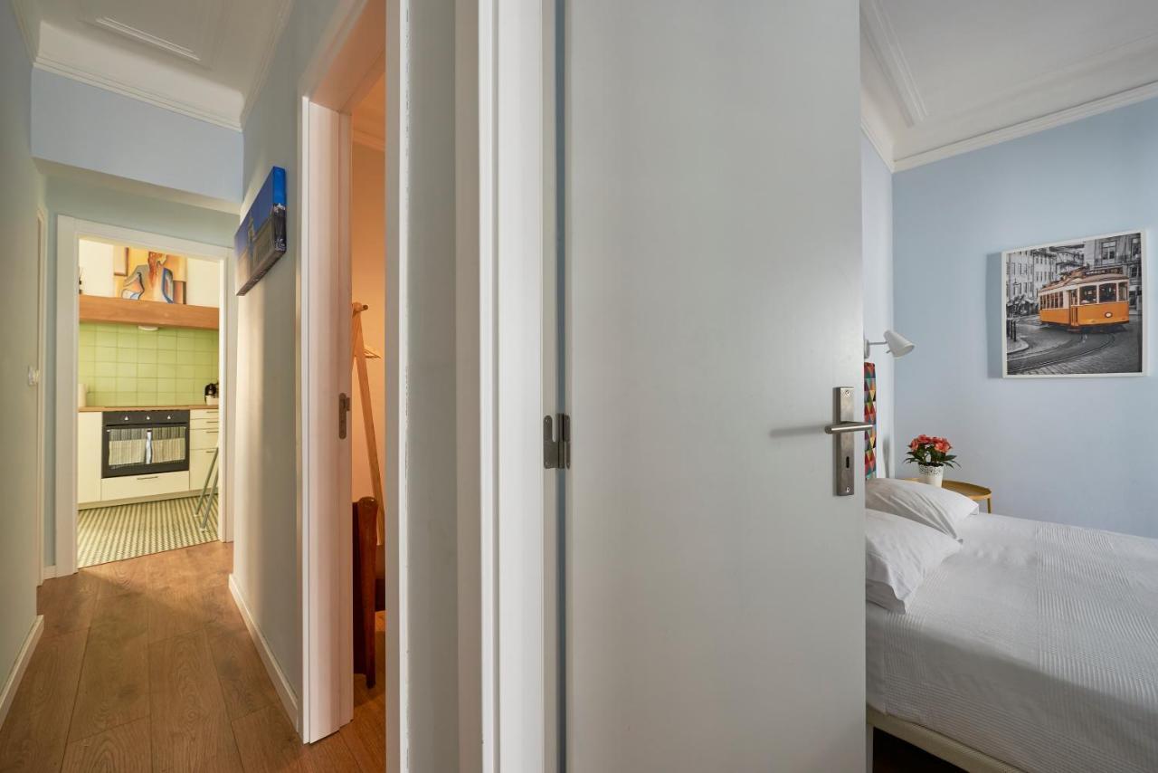 Elegant Riverview In Historical Apartamento