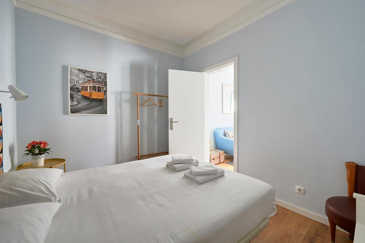Elegant Riverview In Historical Apartamento