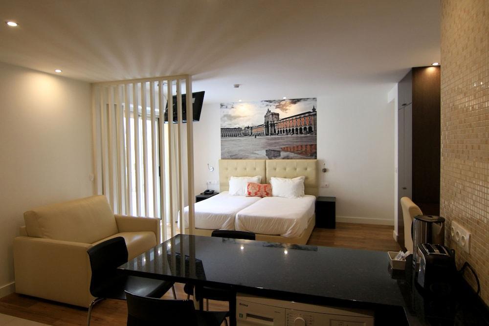 Apartahotel & By Lisboa