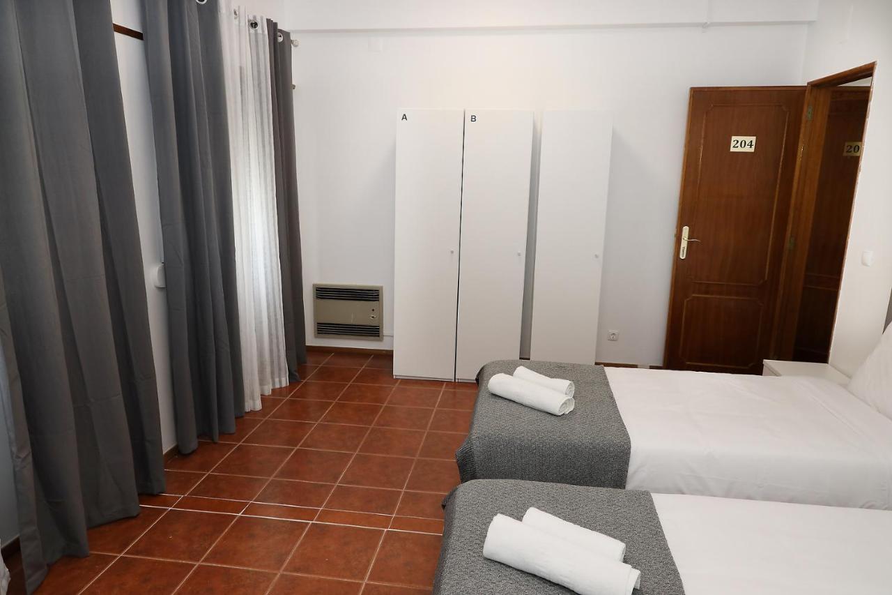 Hostal Host *