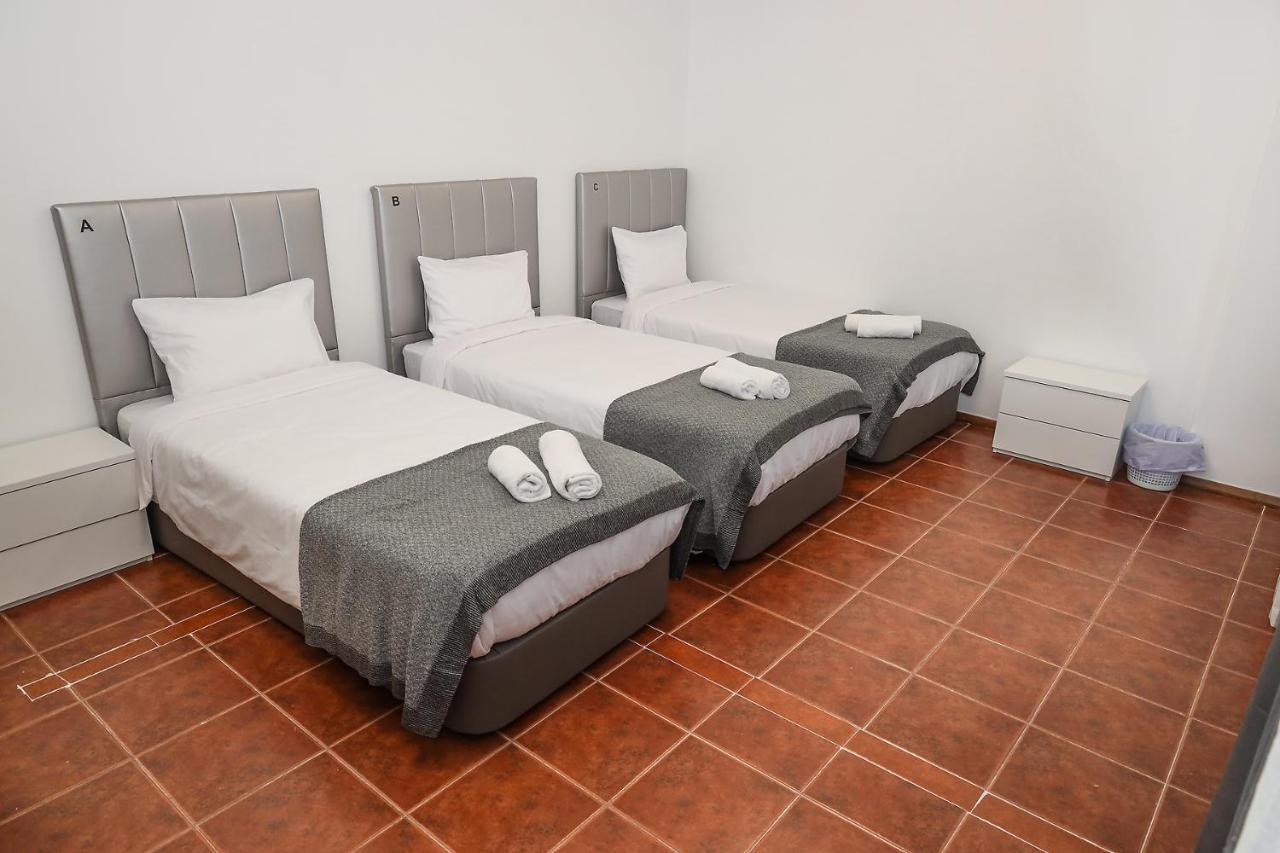 Hostal Host