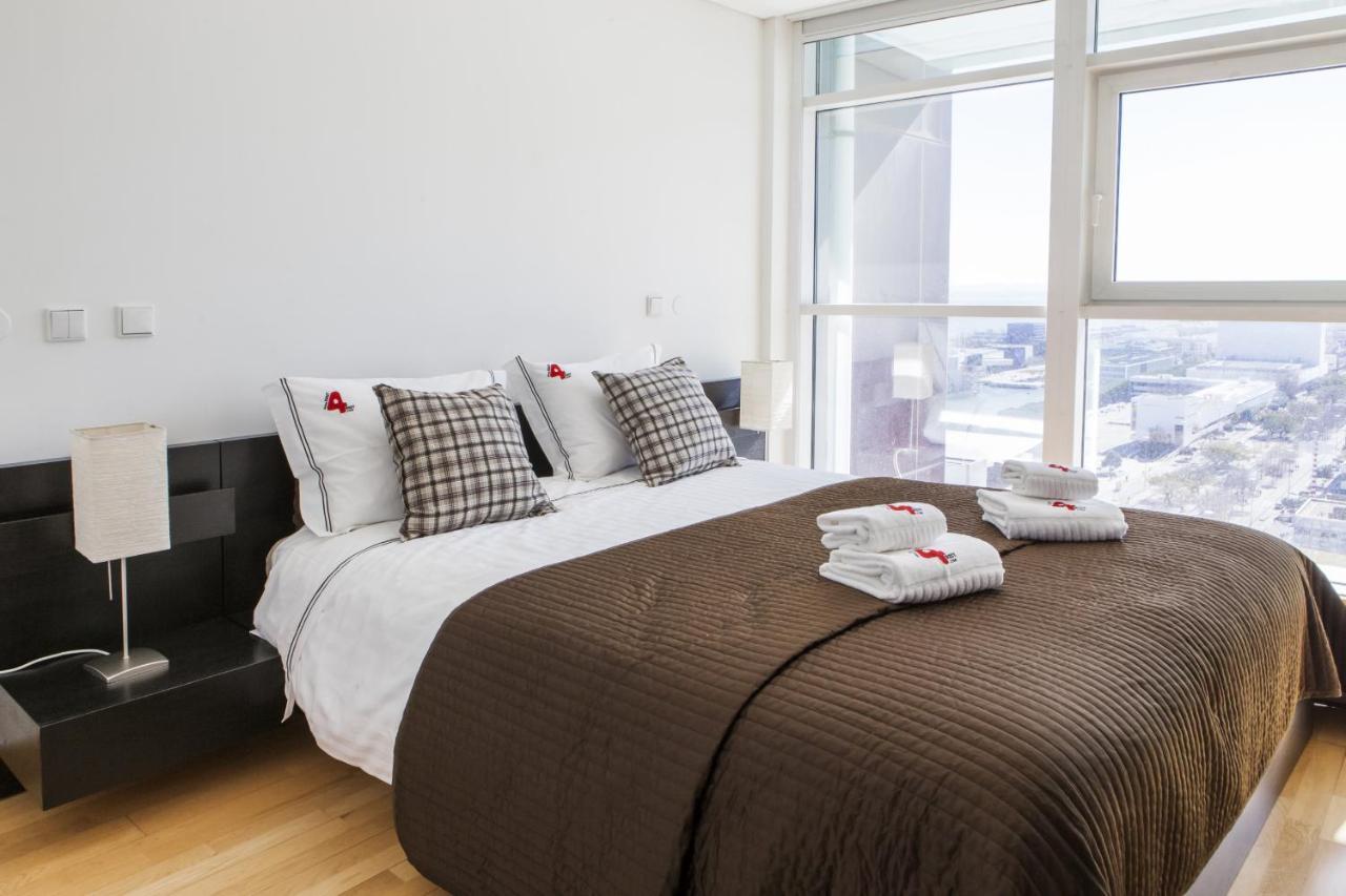 Rent4rest Parque Nacoes 17th Floor River View * Lisboa