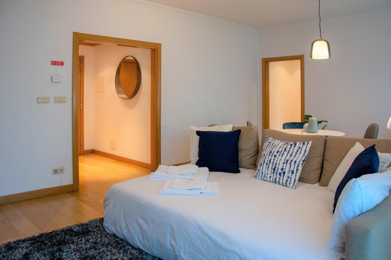 Orient - Modern, Spacious And Sunny! By The River! * Lisboa
