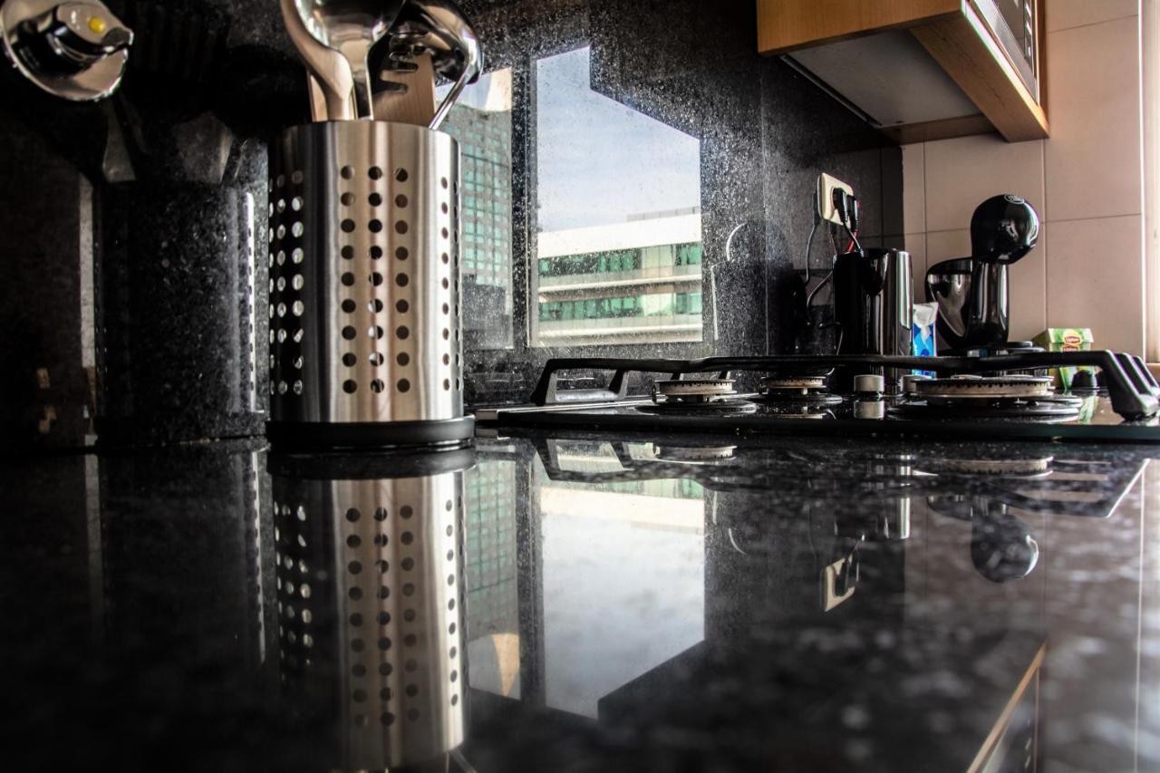 Orient - Modern, Spacious And Sunny! By The River! Apartamento