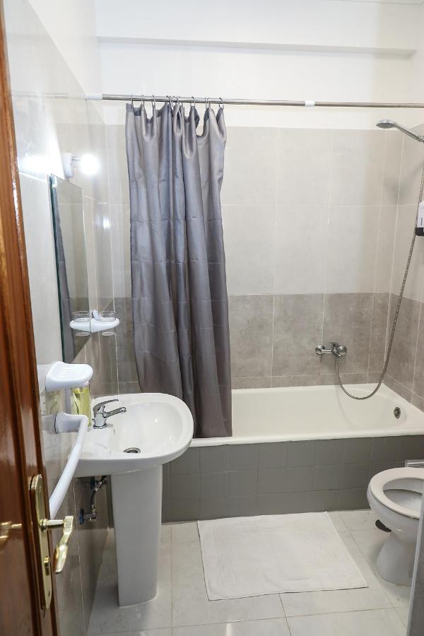 Host Hostal Lisboa
